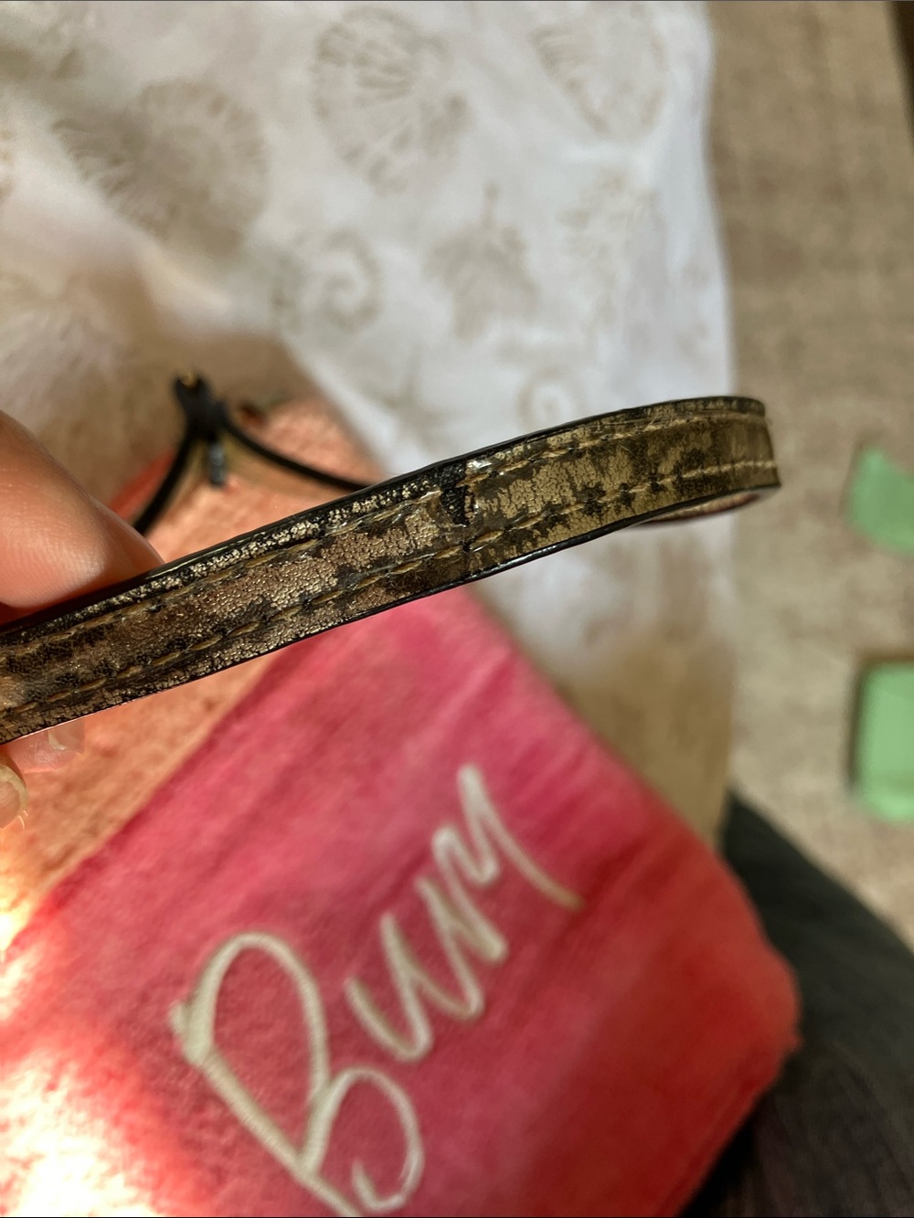 (QUITE A BIT OF WEAR LOOK AT DESCRIPTION) Victoria secret makeup bag - Picture 13 of 13
